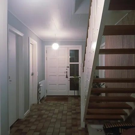 Δωμάτια σε οικογενειακή κατοικία Family Private House With 4-5 Brovst